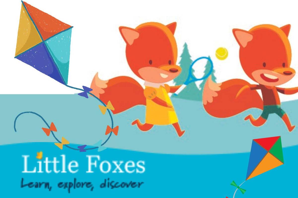 Little Foxesfly a kite 1700 1250px