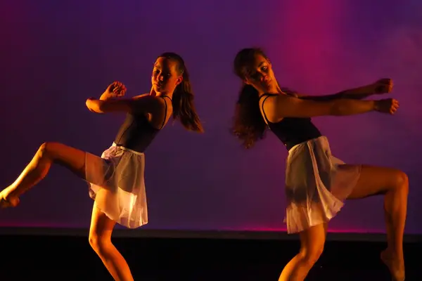 rhs-dance-show-kaleidoscope-5