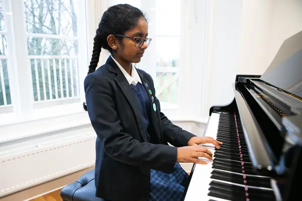 royal-high-school-bath-steinway-music-school-1